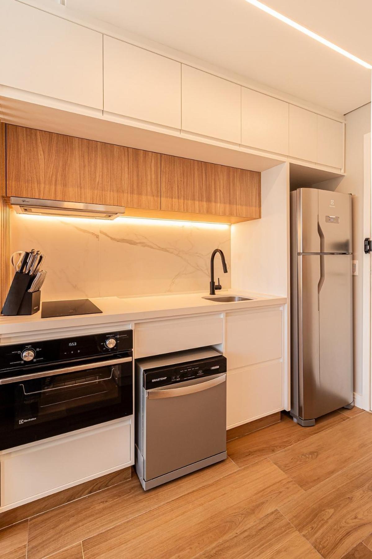 Apartamento Bhomy Pinheiros- Perto Do Metro Faria Lima Gra413